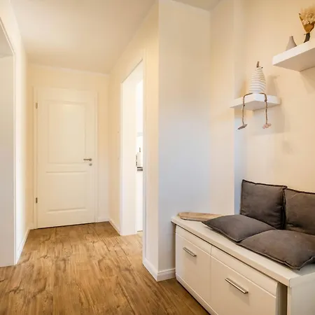 Haus Springflut 1 Apartment *