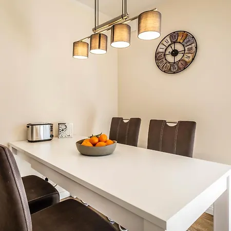 Haus Springflut 1 Apartment *